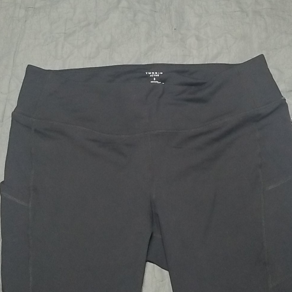 Black workout leggings from Torrid